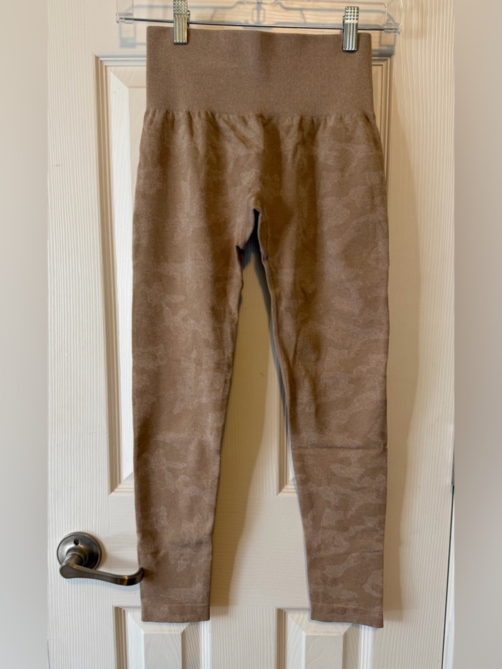 NVGTN Taupe Camo Leggings